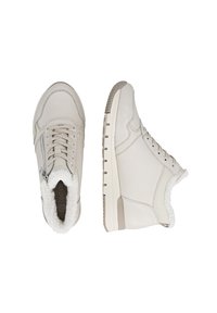 Hellbeige High-Top-Sneaker mit Leder-Obermaterial, strukturiertem Finish und Fellfutter. Verfügt über eine Schnürung und einen Seitenreißverschluss. Gummisohle.