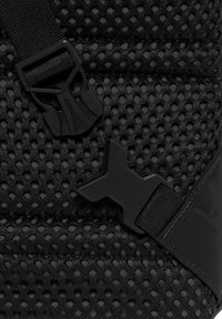 Thumbnail Image 5