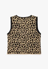 Ärmelloses Tanktop mit Leopardenmuster, das einen beigen Hintergrund mit schwarzen und braunen Flecken aufweist. Es hat einen runden Halsauschnitt und ist mit einem schwarzen Saum eingefasst.