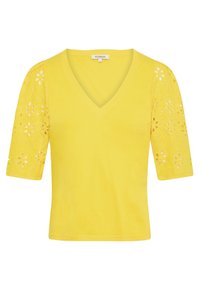Gul V-ringad topp med korta, broderade ärmar som har blommönster i utskärningar. Slät textur, figurnära design och längd ovanför midjan.