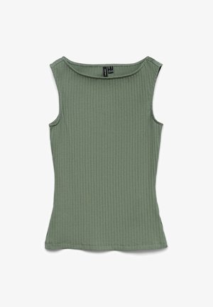 Besiūlis viršus iš ribbinių mezginių nuspalvintas švelnia žalia spalva, su plačiu apvaliu kaklu, aptemptos silueto linijos ir mažos rankovių anga.