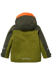 Waterdichte jas in olijfgroen met donkergrijze accenten en een oranje capuchon. Voorzien van reflecterende strepen en een logo op de onderrug.