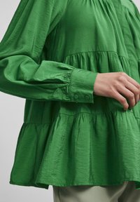 YAS YASPALA - Skjortebluse - fern green