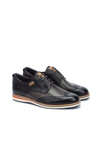 Pikolinos AVILA - Derbies - black