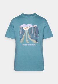 TEE RUN - Potiskana majica - smokey blue