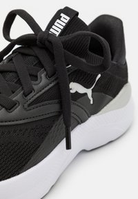 Thumbnail Image 3