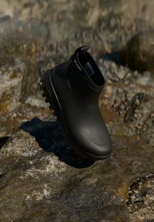 Columbia SLUSH - Žieminiai batai - black/sea salt