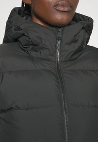 Jack Wolfskin Dunkappa / -rock - black