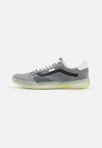 Não selecionado, static frost grey/white