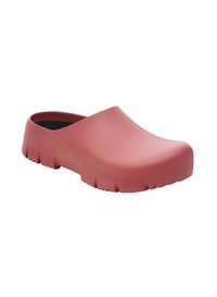 Piros gumis klumpa sima felülettel, lekerekített orral és vastag, struktúrált talppal. Slip-on dizájn, széles nyílással a hátsó résznél.