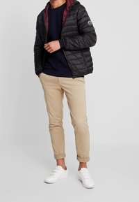 Jack & Jones PREMIUM Stickad tröja - dark blue
