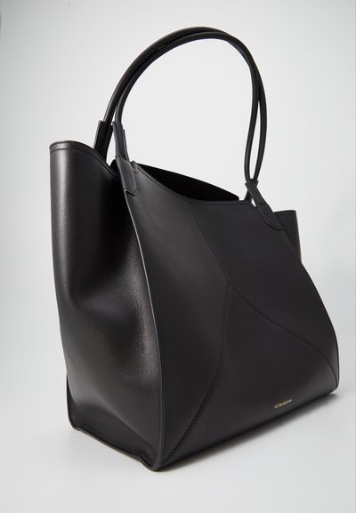 Victoria Beckham TOTE - Shopping bags - black