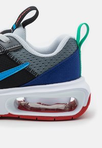 Nike Sportswear AIR MAX INTRLK LITE - Sportbačiai - black/photo blue-cool grey-deep royal blue