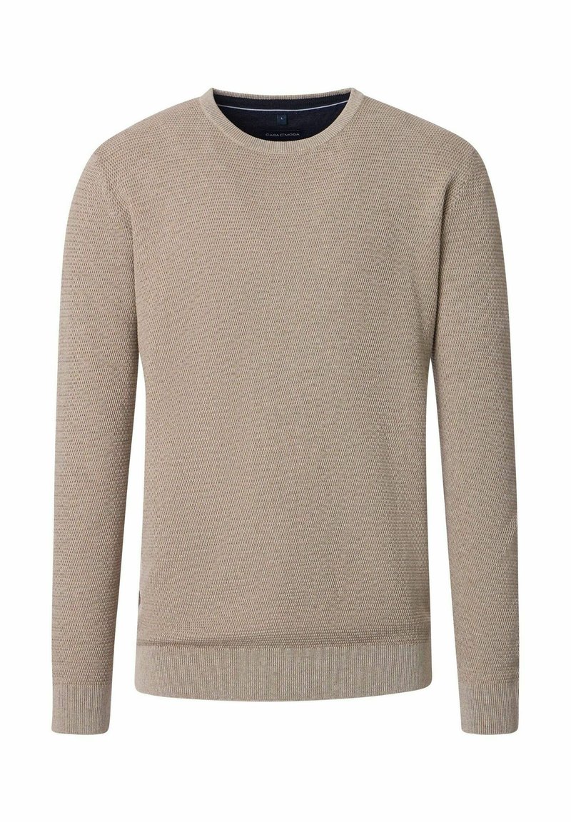 Beige texturerad stickad tröja med rundad halsringning, långa ärmar samt ribbstickade muddar och nederkant, visad på en vit bakgrund.