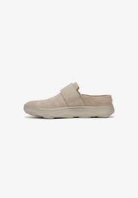 Selezionato, cobblestone beige suede