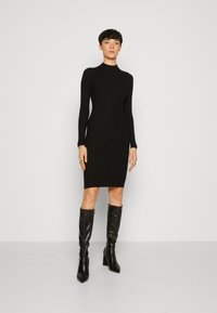 Anna Field Shift-haljina - black