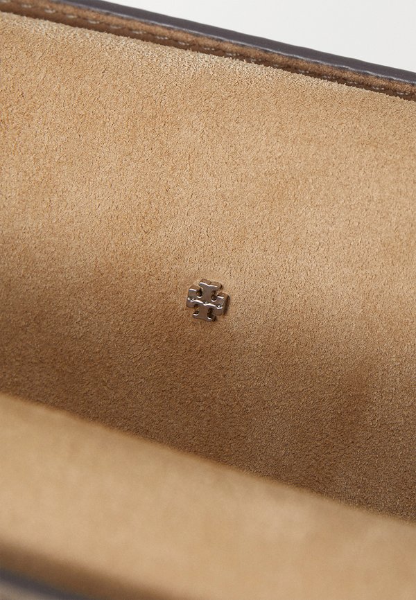 MERCER PEBBLED SATCHEL - Handbag - wild mushroom3