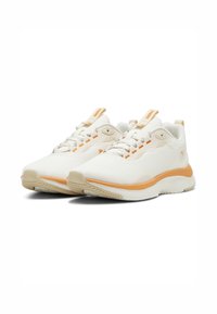 Puma SOFTRIDE ORLA SNEAKERS - Tenisice - frosted ivory cashew bright melon alpine snow