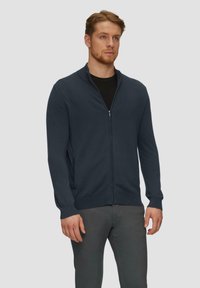 s.Oliver BLACK LABEL ZIP AUS FEINEM MIT STEHKRAGEN - Strickjacke - navy