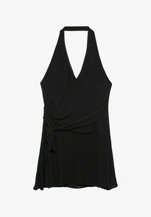 Črna vrhnja obleka s halter izrezom, izdelana iz tekočega materiala, ki ima obleko s povezovanjem v pasu in globokim V-izrezom.