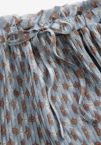 Next REGULAR FIT - PRINTED MIDI - Plisovaná sukně - blue