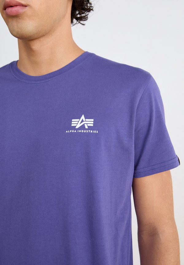 LOGO - Basic T-shirt - night purple2