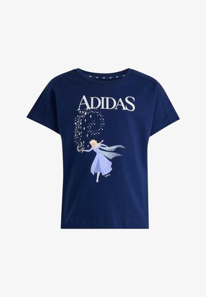 Granatowy T-shirt Adidas z grafiką dziewczyny w fioletowej sukience rzucającej magiczne iskierki z dłoni, poniżej logo Disneya.