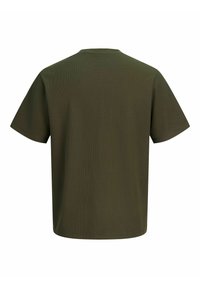 Λαδί πράσινο, κοντομάνικο t-shirt με στρογγυλή λαιμόκοψη και υφή υφάσματος. Η πίσω πλευρά είναι σκέτη με ευθύ κάτω τελείωμα.