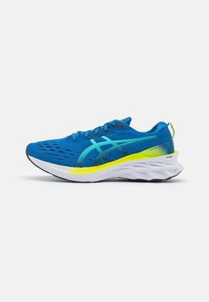 NOVABLAST 2 - Scarpe running neutre - lake drive/ice mint