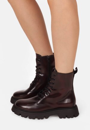 Apple of Eden Plateaustiefelette - bordo