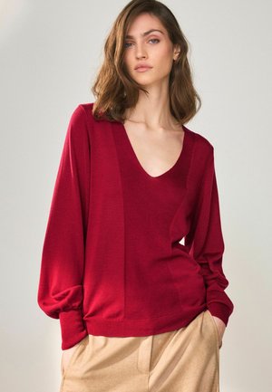 PREMIUM DEEP V-NECK - Stickad tröja - red