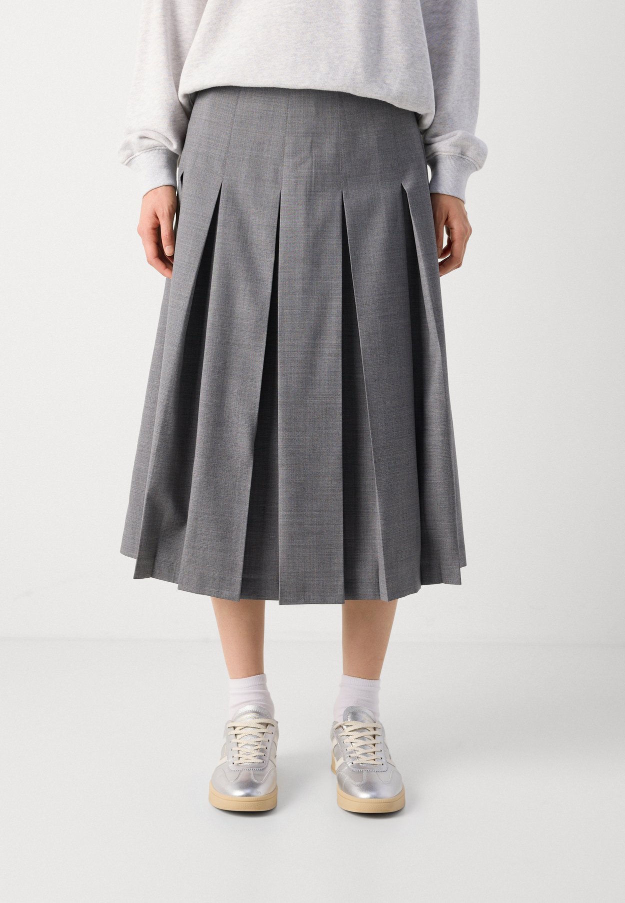MIDI PLEATED SKIRT