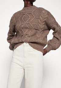 Object Pullover - beige