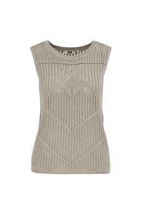 Bezrukávový béžový pletený sveter s textúrovanými diamantovými a pruhovanými vzormi, okrúhly výstrih a rebrované lemy.