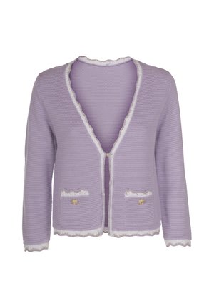 Cardigan tricotat lavandă cu guler și margine ondulată, având nasturi aurii și două buzunare frontale aplicate. Material texturat.