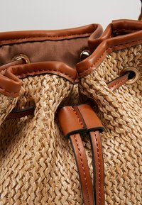Jennyfer Sac à main - cognac