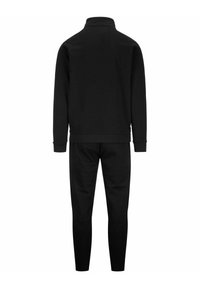 Chándal de algodón negro con cuello con cremallera, mangas largas y pantalones ajustados. Textura suave y diseño minimalista, sin patrones ni acentos.