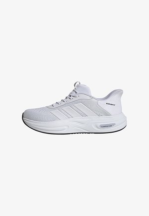 Zapatilla deportiva blanca con parte superior de punto texturizado, acentos de tres rayas y una suela acolchada con la marca "CLOUDFOAM".