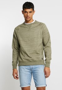 Blend - BHBHALTON CREW NECK SWEATSHIRT - Sudadera - forest night green Imagen en miniatura 1