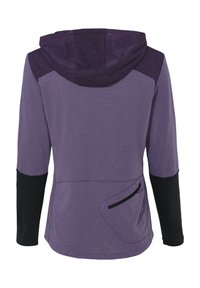 Felpa viola con cappuccio viola scuro e maniche nere. Presenta una tasca frontale con zip e un tessuto morbido e testurizzato.
