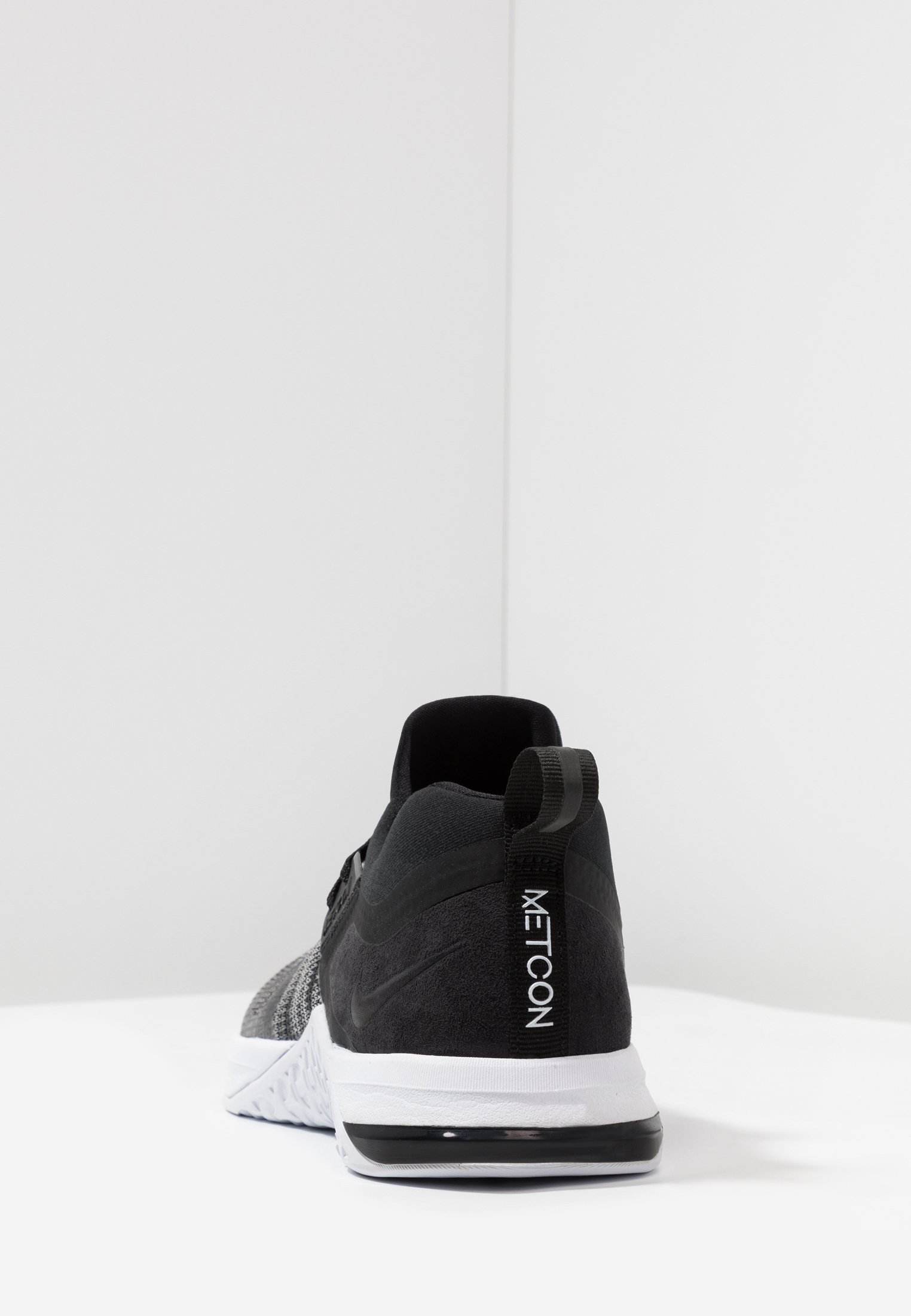 Nike Performance METCON FLYKNIT 3 - Zapatillas de entrenamiento -  black/matte silver/white/negro - Zalando.es