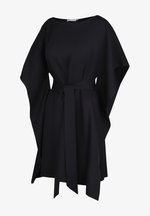 Chelsea Clark MINI SLEEVES LOOSE CUT - Robe de jour - black moon washed ...