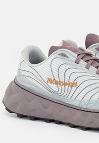 NNormal TOMIR 1.0 UNISEX - Trail hardloopschoenen - grey