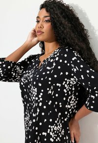 Ulla Popken POLKA DOT 3/4 SLEEVE SPLIT NECK czarny