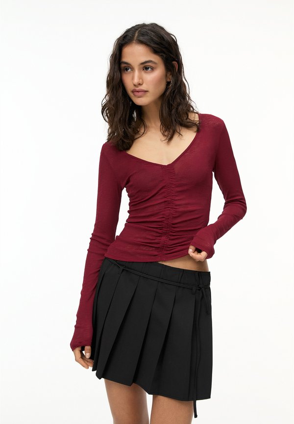 LONG SLEEVE WITH GATHERED DETAIL - Langarmshirt