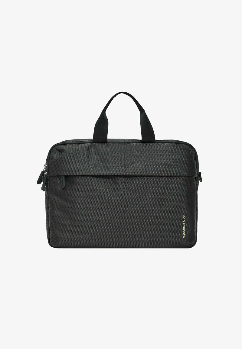 Schwarze, strukturierte Laptoptasche mit zwei oberen Griffen, Reißverschluss und dezentem Branding. Rechteckige Form aus einem glatten, haltbaren Material.
