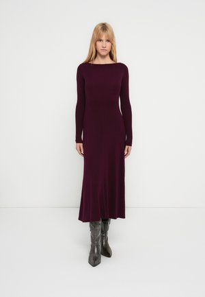 SWEATER DRESS - Gebreide jurk - tuscan red