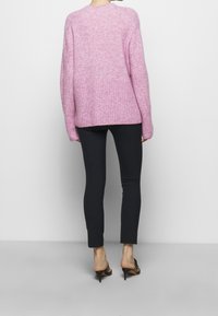 By Malene Birger Neule - pink