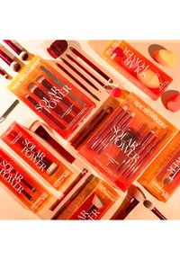 Real Techniques SOLAR POWER GOLDEN HOUR GLOW BASE SET - Pinsel-Set