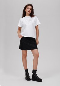 Even&Odd Tričko s potlačou - white